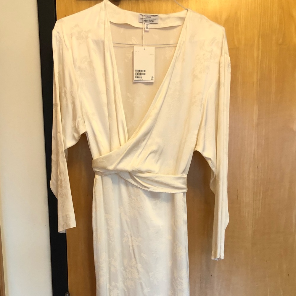 Floral Jacquard Overlapping Midi